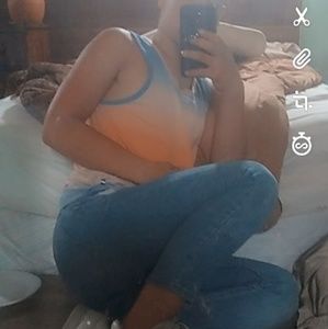 Meet your Posher, Logan